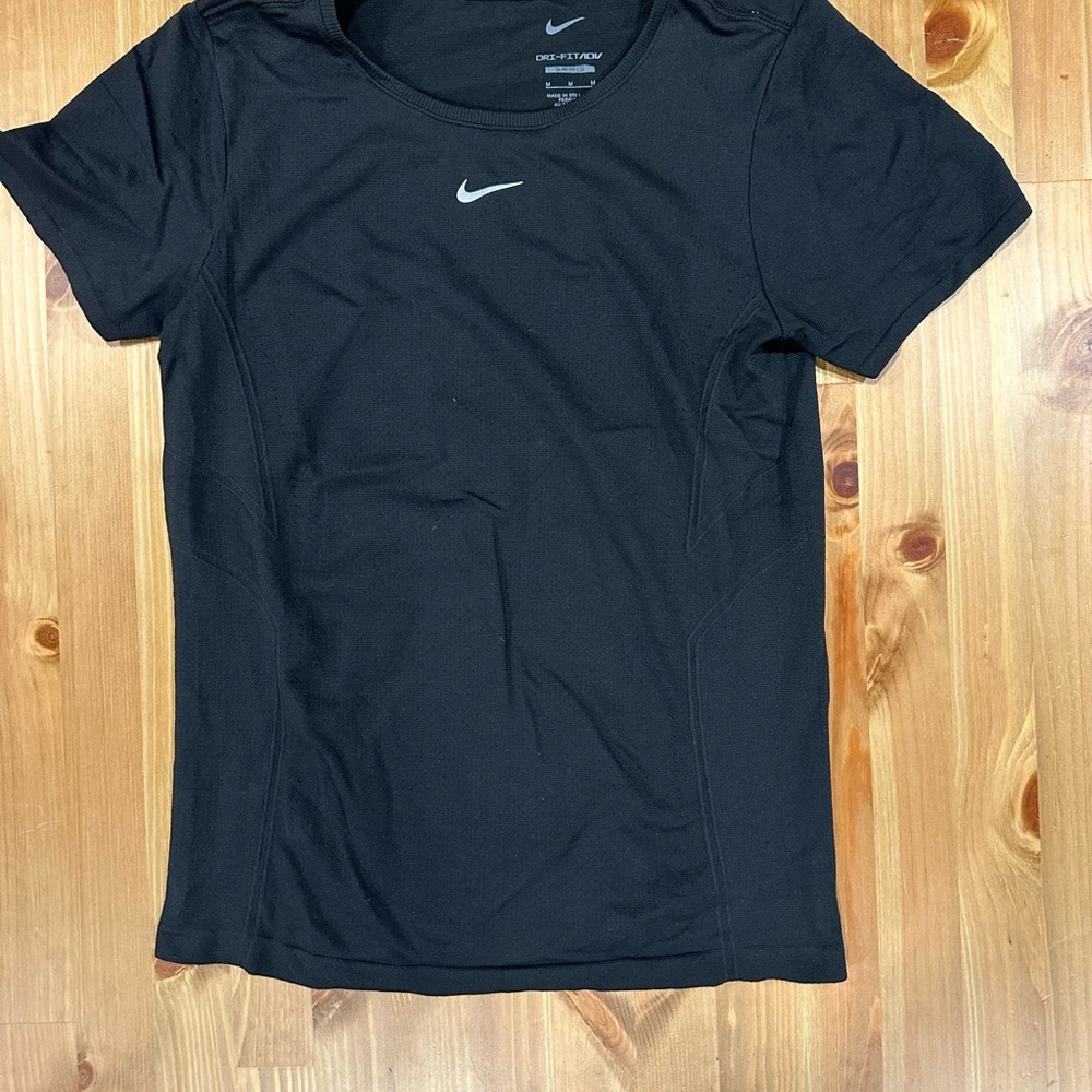 Nike Black Dri-fit slim fit tee